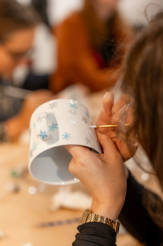 Winter mug with delicate snowflakes